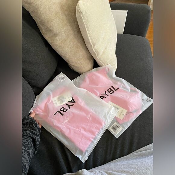 SOLD AYBL Empower Leggings In Baby Pink Color Sizs XS - Picture 5 of 7